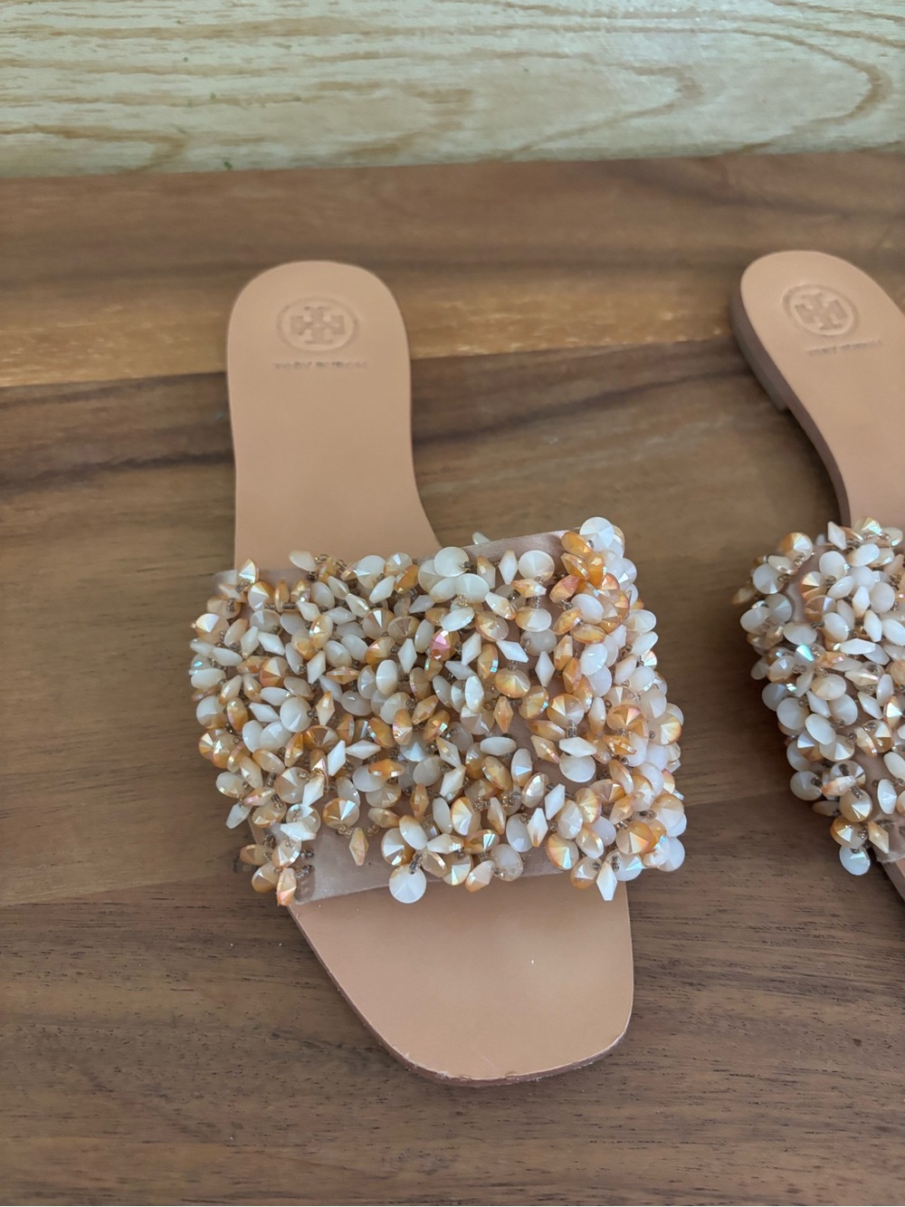 Tory Burch beaded sandals - Picture 2 of 8